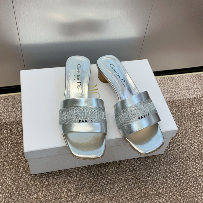ch**an D*or slippers